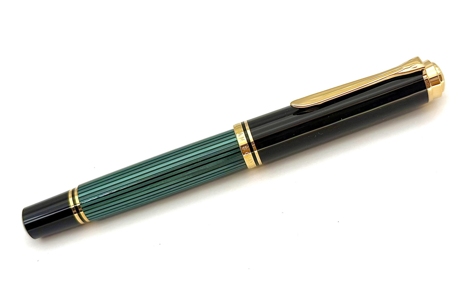PelikanSouveranM800BlackGreenFPnew_C